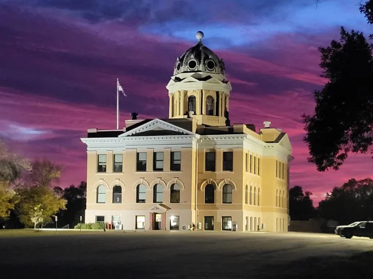 LaMoure County Courthouse