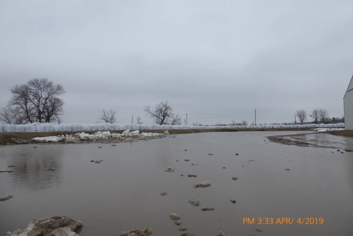 James River flood photo — moderate flood stage